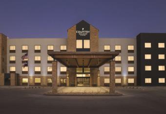 Country Inn Suites by Radisson Lubbock Southwest allows 18 year olds to book a room