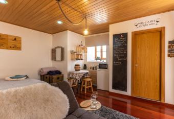 Wine Inn Studio allows 18 year olds to book a room