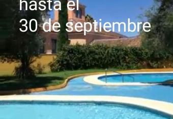 Casa Sevilla has Balcony rooms