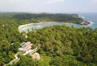Serene Villa has Balcony rooms