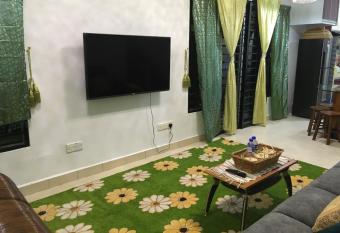 Permata Impian has Balcony rooms