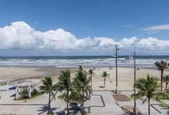Apto J  ia 3 dormit  rios - Frente para o mar - Praia Grande allows 18 year olds to book a room