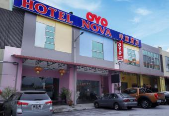 OYO 43934 Nova Hotel allows 18 year olds to book a room