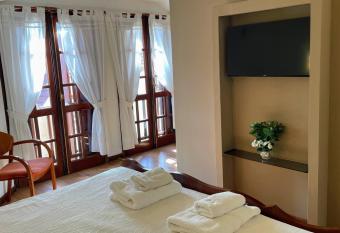 Hotel Santa Catalina has Balcony rooms