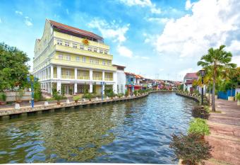 RC Hotel Melaka has Balcony rooms
