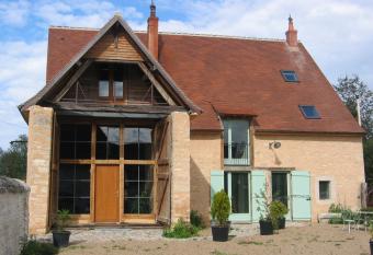 G  te et Chambres d h  tes L Ange Blanc allows 18 year olds to book a room