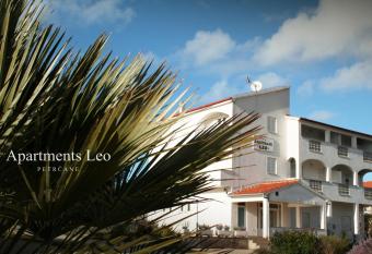 Apartments Leo has Balcony rooms