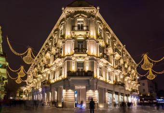 White Boutique Baku Hotel has Balcony rooms