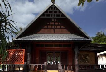 Dewshore Resort has Balcony rooms