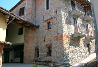 Agriturismo La Cantina has Balcony rooms