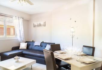 San Maria allows 18 year olds to book a room