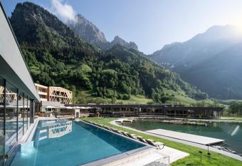 Feuerstein Nature Family Resort has Balcony rooms