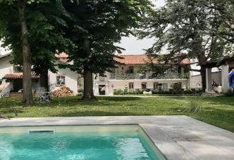 ANTICA VILLA - Guest House & Hammam - Servizi come un Hotel a Cuneo allows 18 year olds to book a room