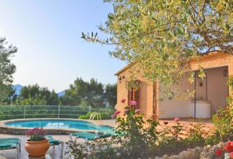 Casa Maria has Balcony rooms