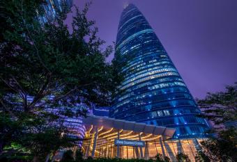 Four Seasons Hotel Guangzhou allows 18 year olds to book a room