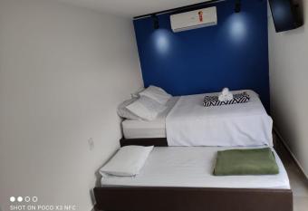 Flat Container Pontal do Atalaia allows 18 year olds to book a room