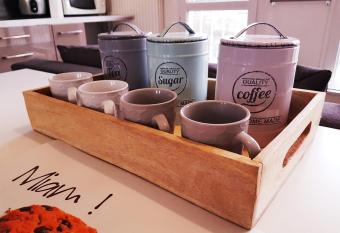 SW Cosy Apart - Paris Le Bourget Roissy CDG allows 18 year olds to book a room