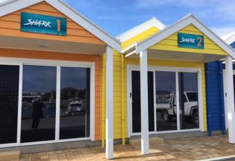 Port Lincoln Shark Apartment 1 allows 18 year olds to book a room