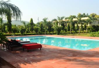 Motibagh Resort allows 18 year olds to book a room