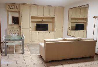 Appartamento Torri Lombarde has Balcony rooms