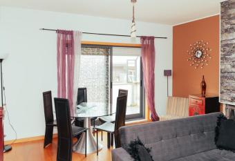 Alojamento Mar  timo has Balcony rooms