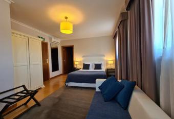 Quinta de Santo Est  v  o Hotel Rural has Balcony rooms