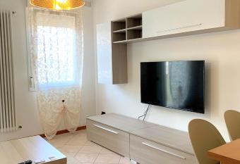 La casa di Paola has Balcony rooms