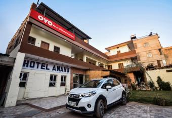 Anand Hotel Jodhpur allows 18 year olds to book a room