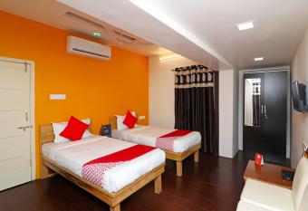 OYO Flagship 18966 Krishna Hotel And Restaurant allows 18 year olds to book a room
