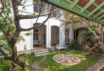 Prana Home has Balcony rooms