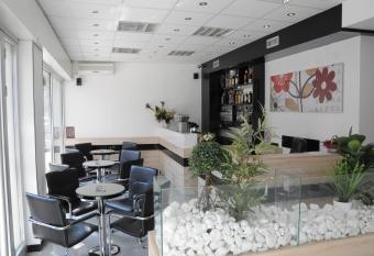 Garni Hotel Consul has Balcony rooms