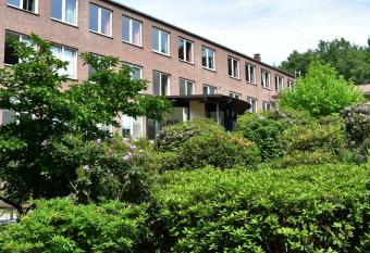 Hotel Kloster Damme allows 18 year olds to book a room