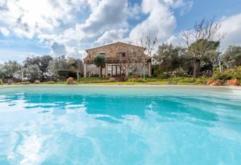 Son Draguet has Balcony rooms