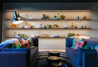 Naumi Auckland Airport Hotel has Balcony rooms