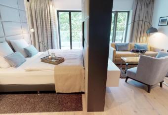 White Pearl Apartment 3.07 has Balcony rooms