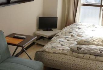 CUBIC.30 allows 18 year olds to book a room