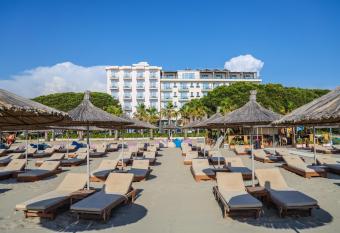 VM Resort & SPA has Balcony rooms