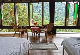 Langit Rimba Resort has Balcony rooms