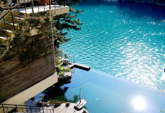 Volando Urai Spring Spa & Resort has Balcony rooms