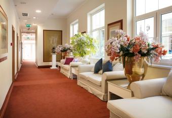 Aquasol Resort allows 18 year olds to book a room