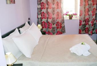 Jolly City Center Hotel has Balcony rooms