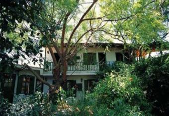 Antony s Garden House has Balcony rooms