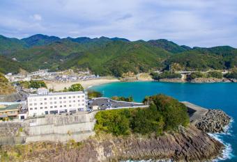 Hotel Nami allows 18 year olds to book a room