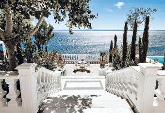 Danai Beach Resort & Villas has Balcony rooms