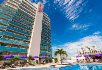 Mercure Rio de Janeiro Nova Igua  u has Balcony rooms