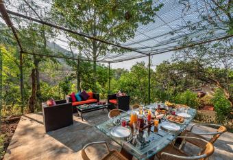 SaffronStays Masaya, Alibaug - pet-friendly villa with alfresco dining has Balcony rooms