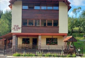 Villa La Gabi has Balcony rooms