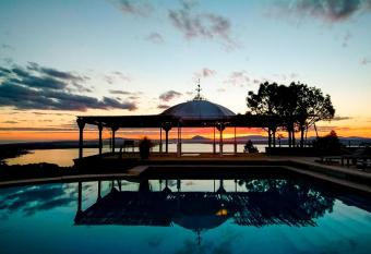 Las Cumbres Boutique Hotel & Spa by DON has Balcony rooms