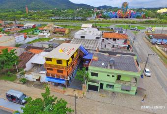 Pousada Casa do Luiggi allows 18 year olds to book a room