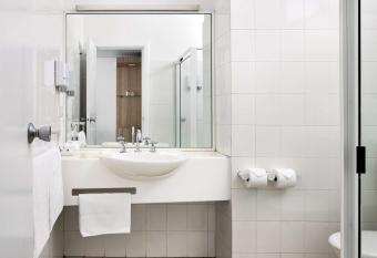 ibis Styles Tamworth allows 18 year olds to book a room